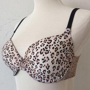[SOLD] Victoria's Secret Demi Bra Leopard  32 DD